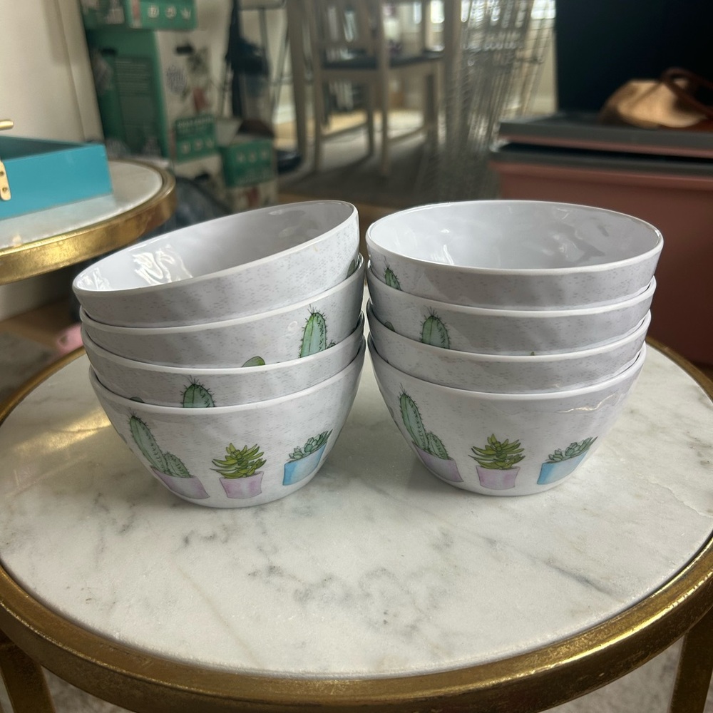 Cactus Design White Melamine Bowls Set